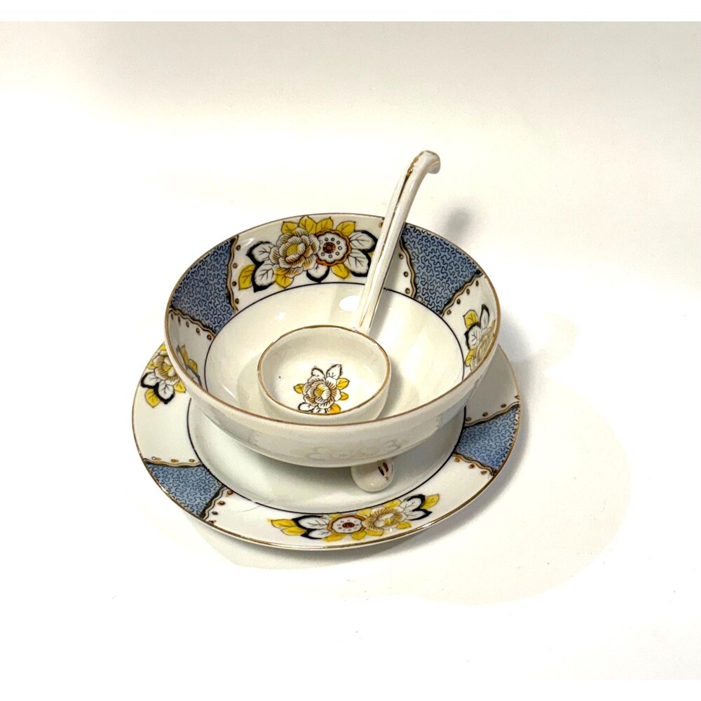 Porcelain Noritake Catch-all Bowl, Carnival Glass